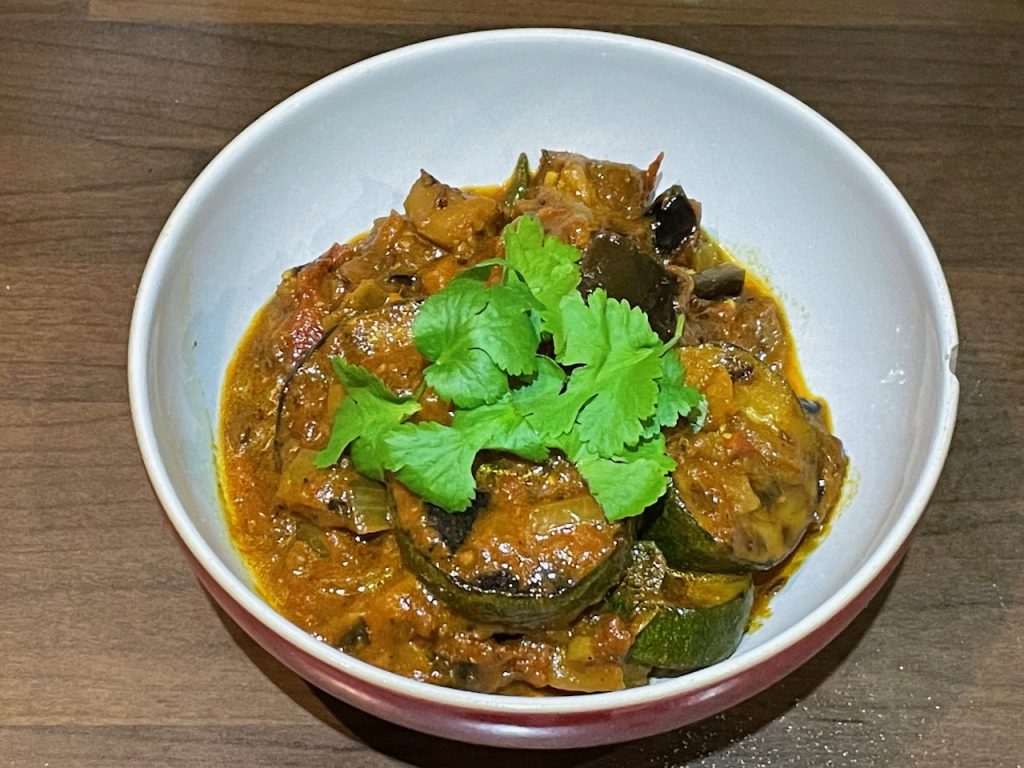aubergine and courgette curry